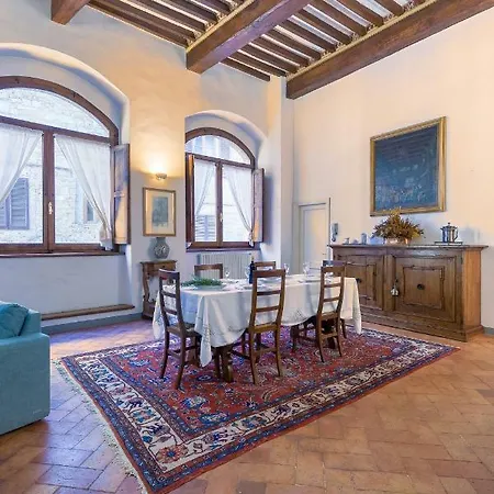 Casa Bella Centre Apartment San Gimignano